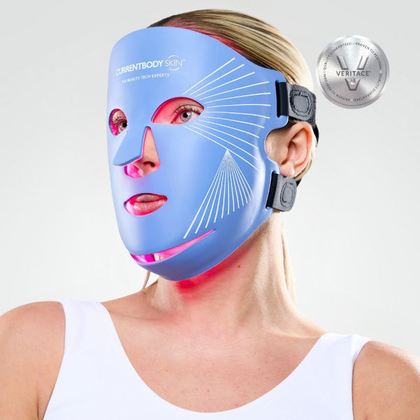 LED lichttherapie masker tegen puistjes en vlekken
