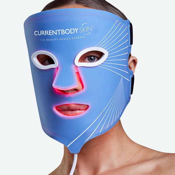 LED lichttherapie masker tegen puistjes en vlekken