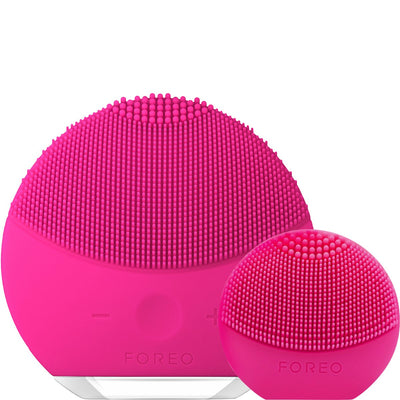 FOREO Here & There Gift Set